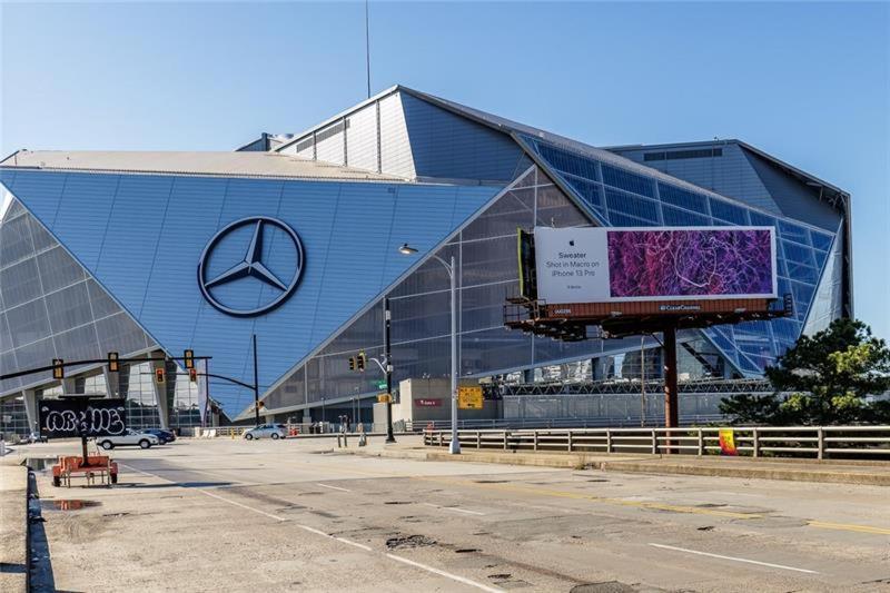 Trendy Castleberry Hill Condo- Walk To Mercedes Benz/ All Downtown Attractions Atlanta Exterior photo