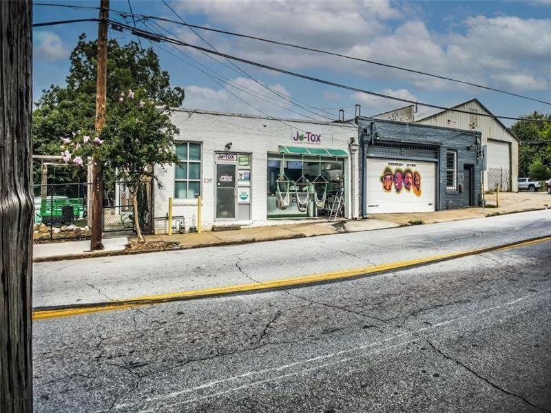 Trendy Castleberry Hill Condo- Walk To Mercedes Benz/ All Downtown Attractions Atlanta Exterior photo