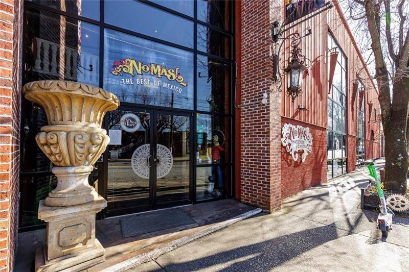 Trendy Castleberry Hill Condo- Walk To Mercedes Benz/ All Downtown Attractions Atlanta Exterior photo